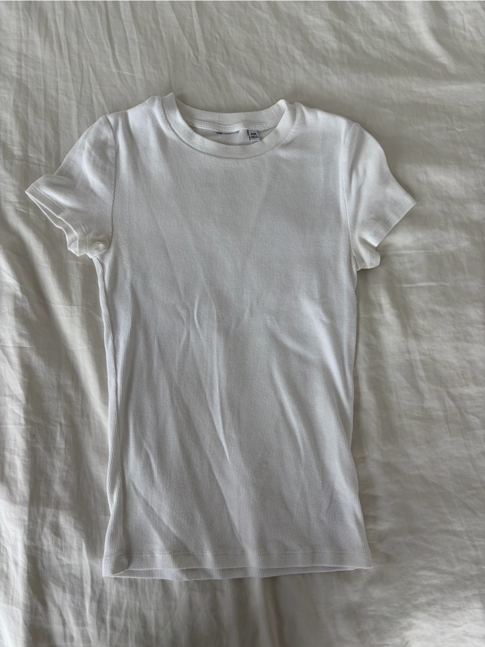 Classic White aritzia T-Shirt